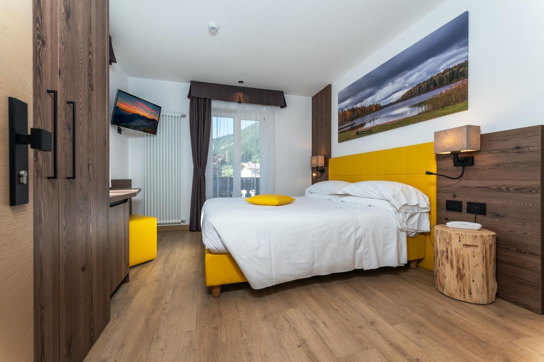 Hotel Mary Pozza di Fassa Ngoại thất bức ảnh